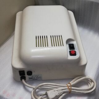 ★人気のアクセンツUVライトと電球セットの画像