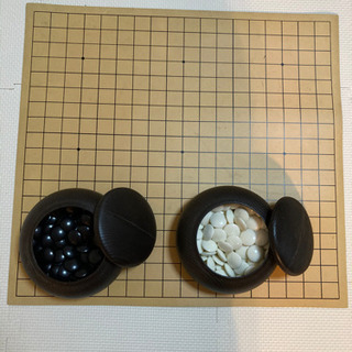 [掲載5月28日まで以後処分予定]囲碁セット 碁石美品 リバーシブル