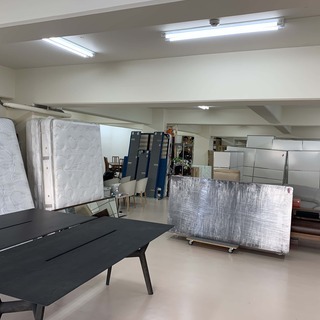 ブランド家具の査定&ドライバー&運搬&メンテナンスができるお仕事...