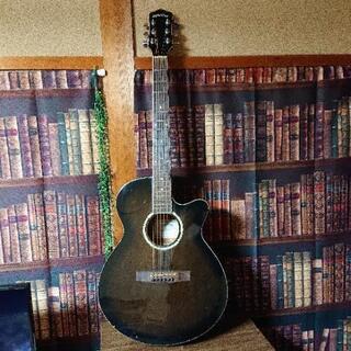 掘り出し物！Sepia Crueエレクトリックアコースティックギターです。