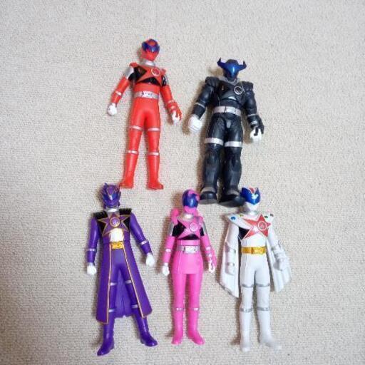 宇宙戦隊キュウレンジャーフィギュア　バラ可　1体200円
