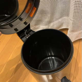ブラバンシア　ペダルダストボックス3L