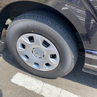 （値下げ‼️）ハイエース　純正タイヤホイールナットセット