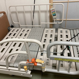 介護用ベッド　パラマウントベッド　電動ベッド　リクライニング