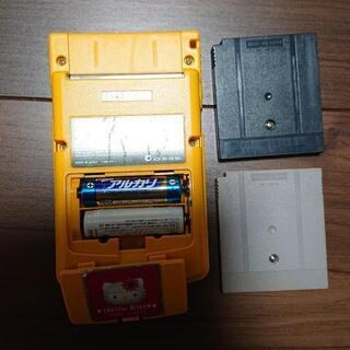 ゲームボーイカラーとソフトの画像
