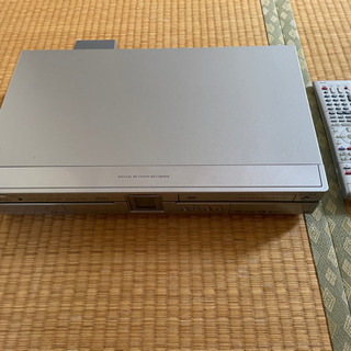 シャープ　デジタルハイビジョンレコーダー