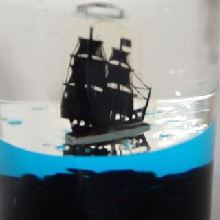 パイレーツ・オブ・カリビアン（ブラックパール号）2個セットの画像