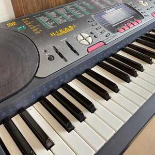 CASIO  H.I.K.A.R.I電子キーボード。値下げしました！