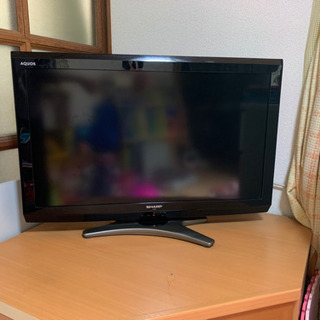 SHARP 32型 液晶テレビ リモコン付き