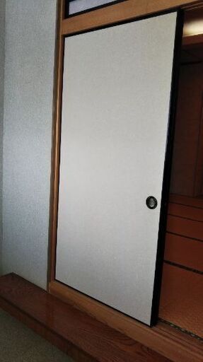 襖(両面、柄違い)残り3セット、お早めに！