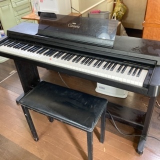 YAMAHA電子ピアノ　Ｃlavinova