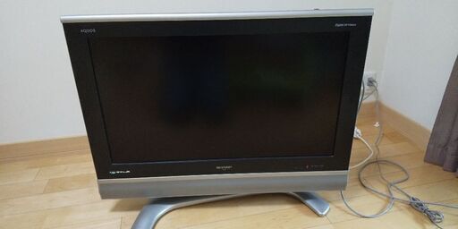 SHARP AQUOS 32型