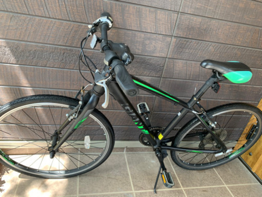 小学生高学年　自転車　GIANT ESCAPE JR24