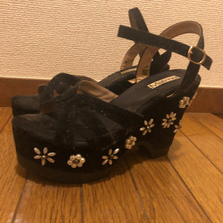 レディース サンダル 黒の画像