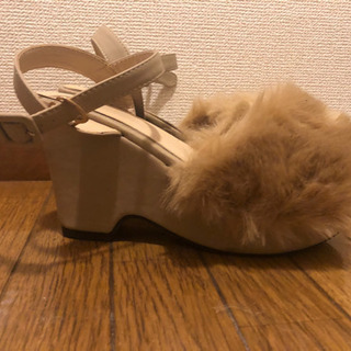 レディース ファーサンダル GRLの画像