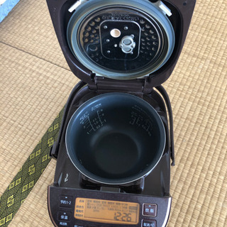 Panasonic炊飯器五合炊き【取引済み】の画像