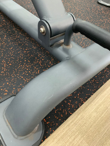 トレーニング器具　バックエクステンション