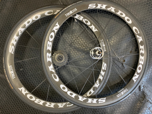 ロードバイク THORIUS SHADOCARBON