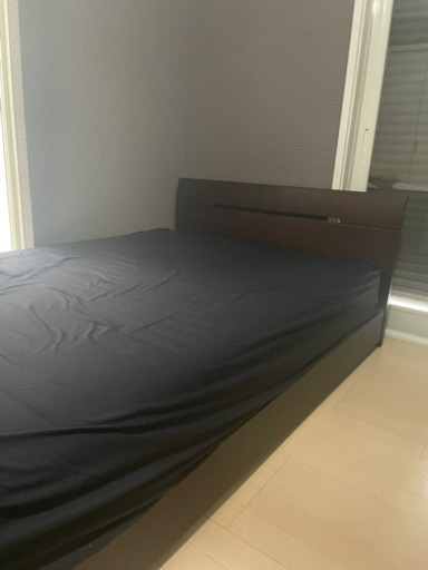 セミダブルベッド❣️フレーム付き❣️大特価