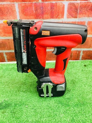 MAX TJ-35P2-BC/40A 充電式ピンネイラ【リライズ野田愛宕店】【店頭取引限定】【中古】【管理番号：IT9NYUMF1W0