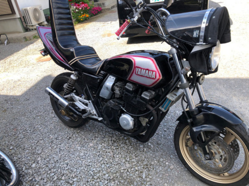 バイク XJR 400  4hm