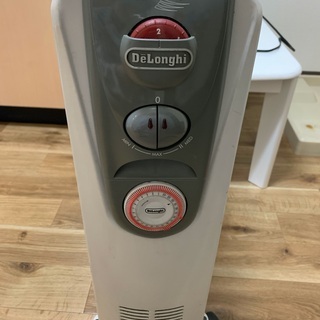 DELONGHI 1000円で売ります。