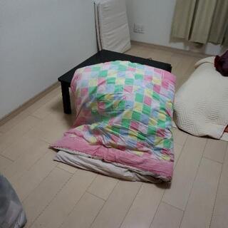 コタツの画像