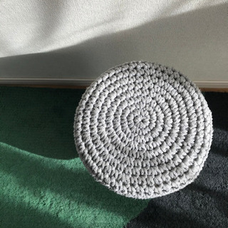 Uoo(ウー) ニットスツール　グレーの画像