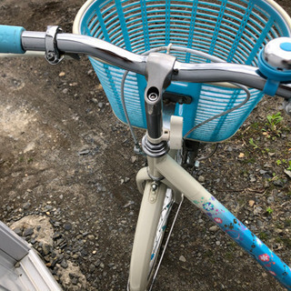 ブリヂストン自転車水色（４年生〜６年生くらい）
