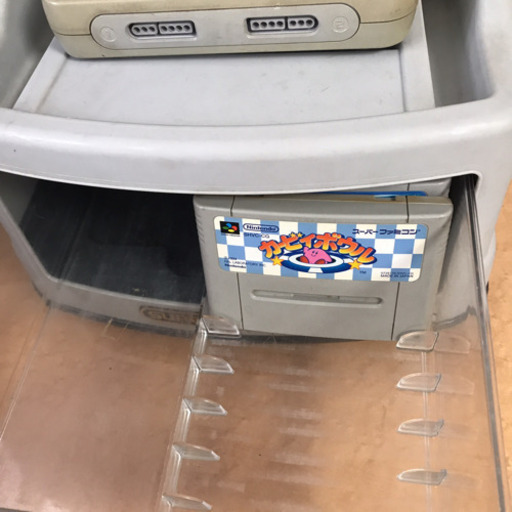ケース付き ファミコン　ソフト まとめ売り