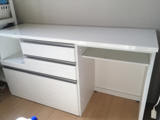 美品　清掃済　ニトリ　キッチンボード　ホワイト