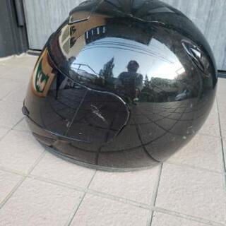 フルヘルメットの画像