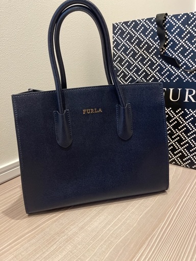 【新品】FURLA バック