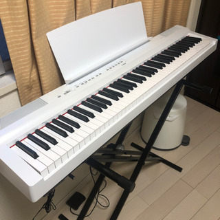 yamaha p-125 white ホワイト　ヤマハ　電車ピアノ