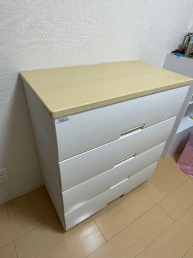 【貰い手決まりました！】Fits plus 衣類チェスト 白×メープル 4段
