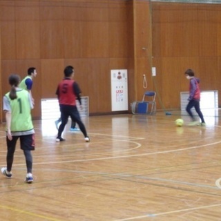 4／29定員募集終了♪5／1は若干空き有♪男女で楽しくフットサル...