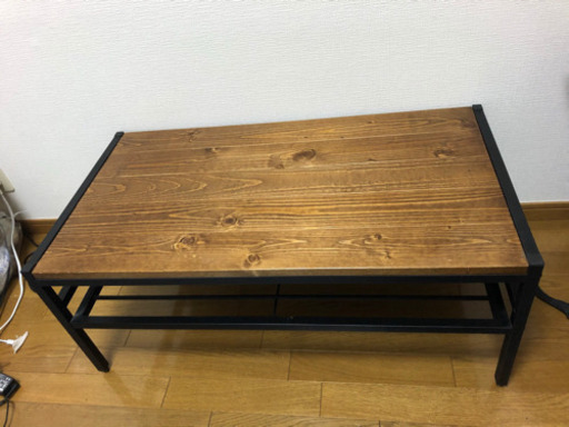 収納付きテーブル