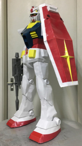 ガンダム　ペーパークラフト　かなり大きな約70㎝