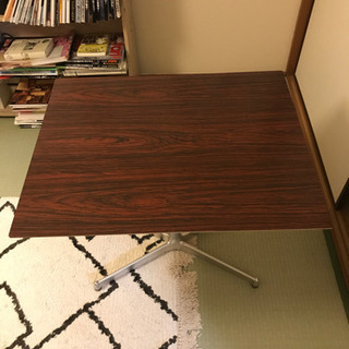 コーヒーテーブル