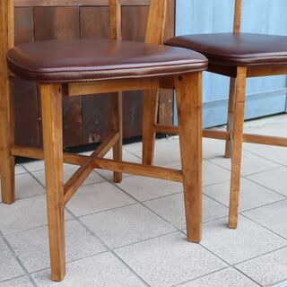 journal standard(ジャーナルスタンダードファニチャー)のCHINON(シノン) レザー ダイニングチェアー２脚セットです。味わい深さが増す本革はブルックリンスタイルや西海岸風に♪(1)