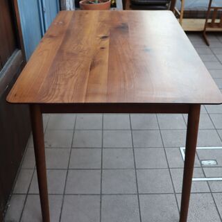 ケユカ KEYUCA ローテーブル ウォールナット KEYUCA(ケユカ)で取り扱われていた、カッセル ダイニングテーブル