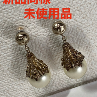 CHANEL ココマークパールピアス