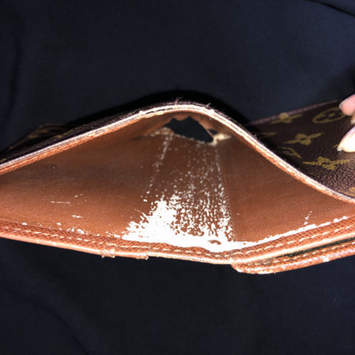 ルイヴィトン 折りたたみ財布