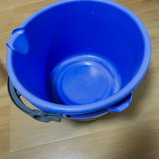 バケツ2個の画像