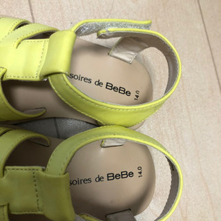 BeBe（べべ）キッズサンダルの画像