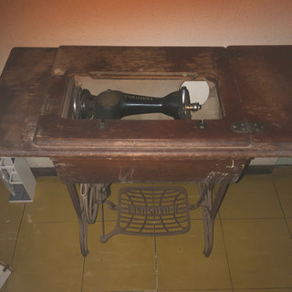 昭和レトロ アンティークミシン FUKUSUKEの画像