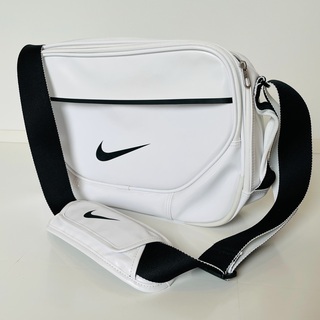 ナイキ NIKE ショルダーバッグ ホワイト 白