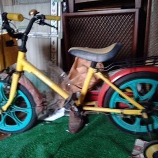 幼児の自転車