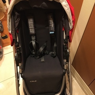 ベビーカー UPPAbaby CRUZ 赤の画像