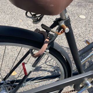 自転車　カゴ大きめ　鍵付き　27インチ　オートライトの画像